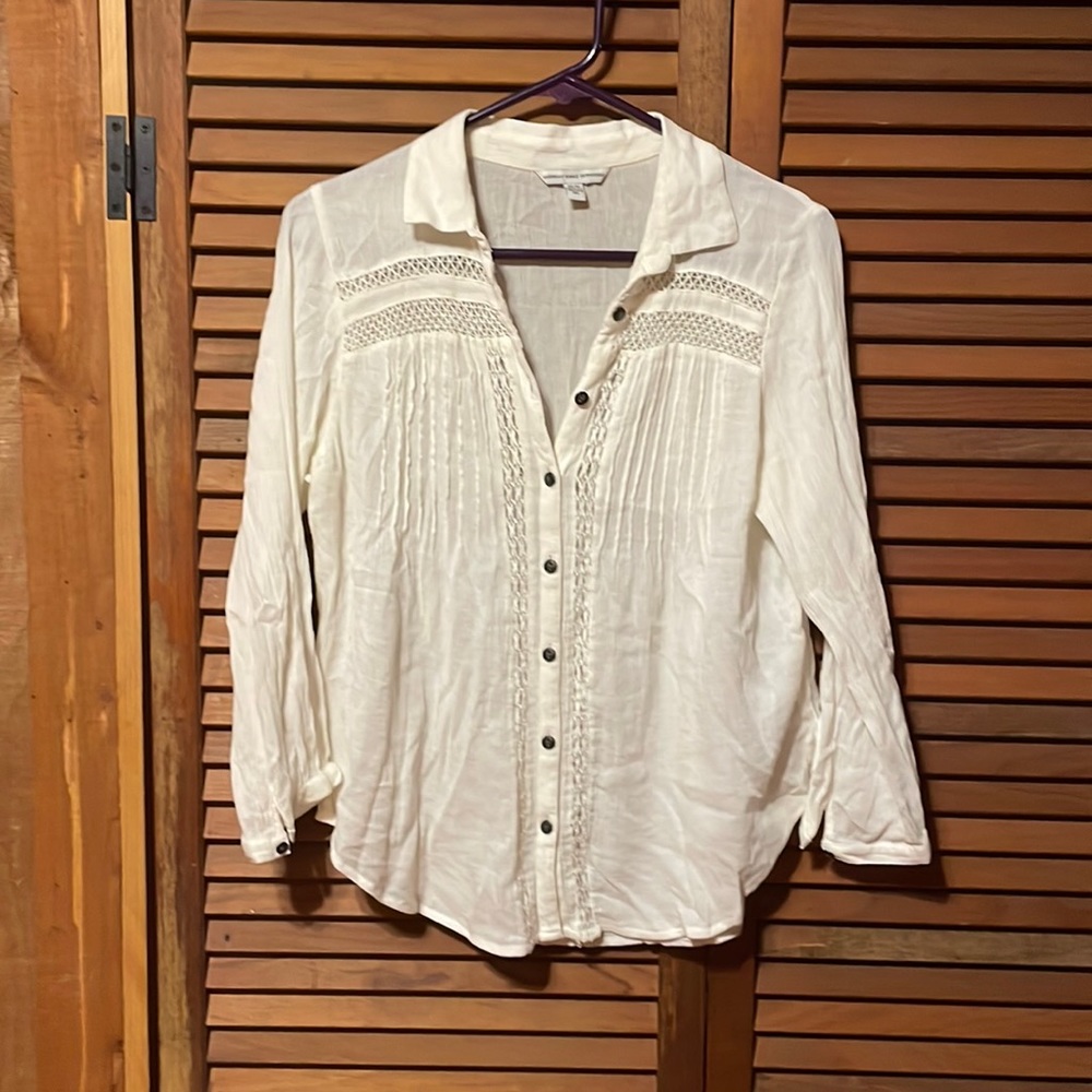 Super cute button up from American Eagle